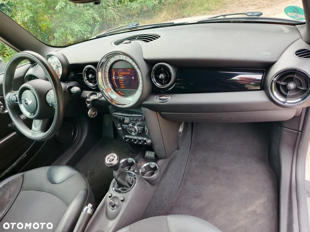 MINI Clubman Cooper - 16