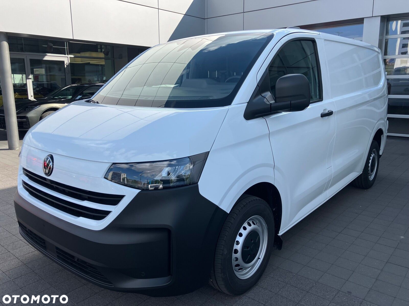 Volkswagen Transporter Transporter Furgon silnik: 2,0 l TDI 150 KM / skrzynia biegów: 8-biegowa automatyczna rozstaw osi: 3100 mm - 3