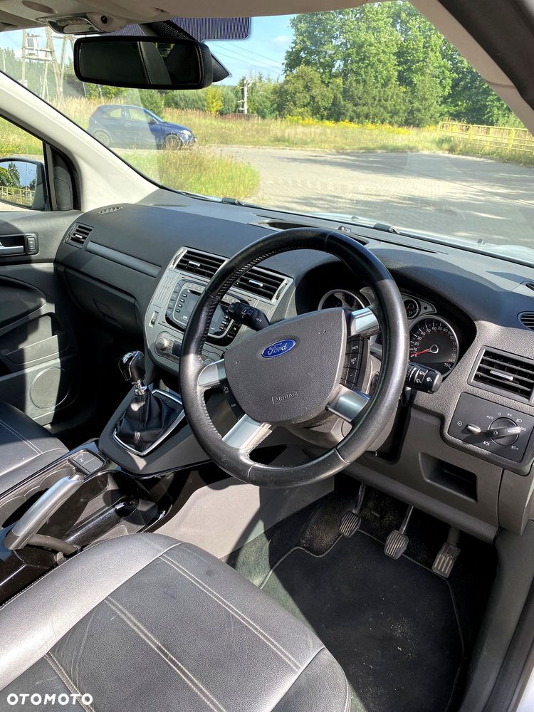 Ford Kuga 2.0 TDCi 4WD Titanium - 14