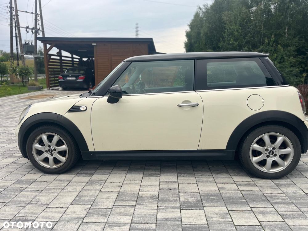 MINI Cooper Standard - 6