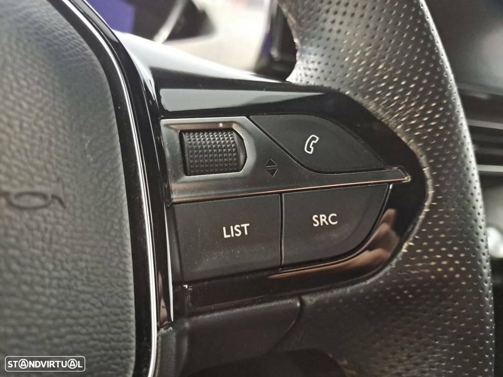 Peugeot 3008 1.6 Hybrid4 GT Pack e-EAT8 - 16