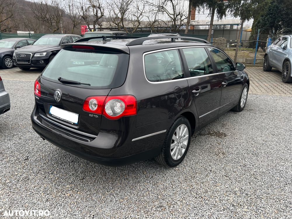 Volkswagen Passat Variant 2.0 TDI BlueMotion Technology DPF Comfortline - 3