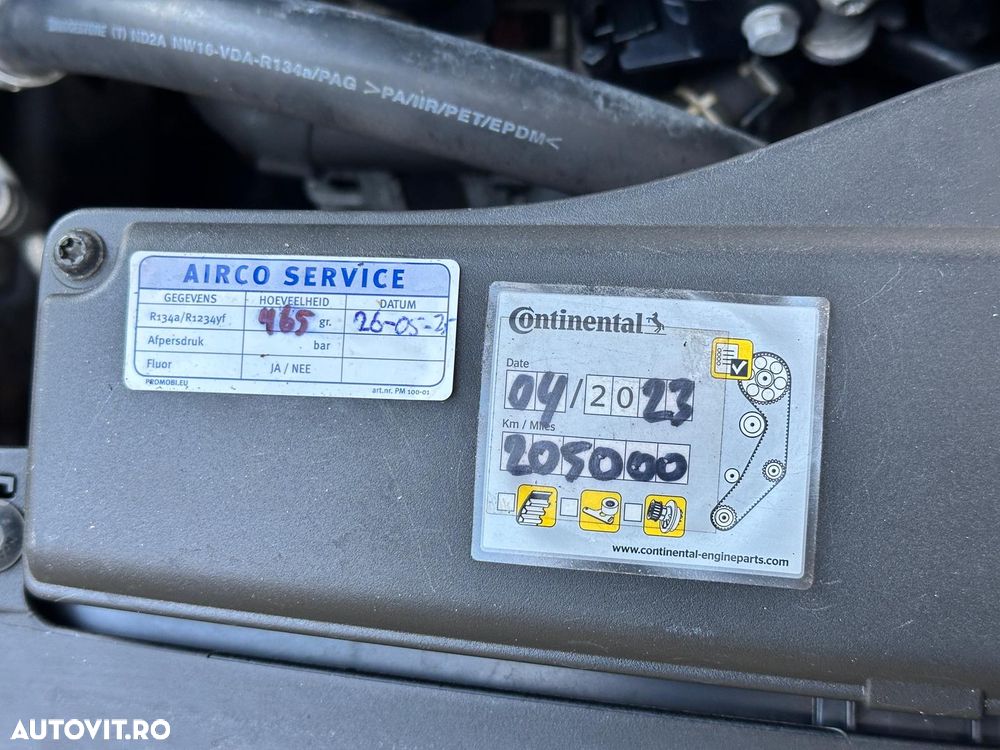 Volkswagen Golf 1.6 TDI (BlueMotion Technology) DSG Comfortline - 29