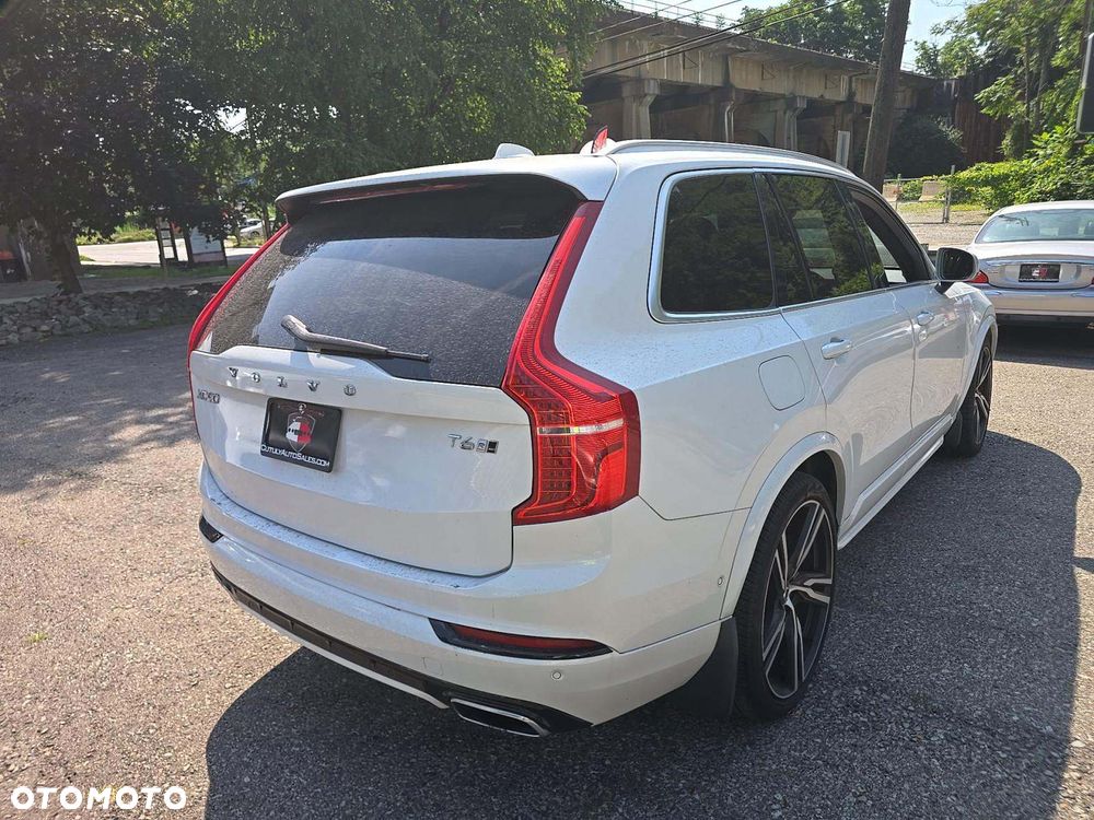 Volvo XC 90 T6 AWD R-Design - 4