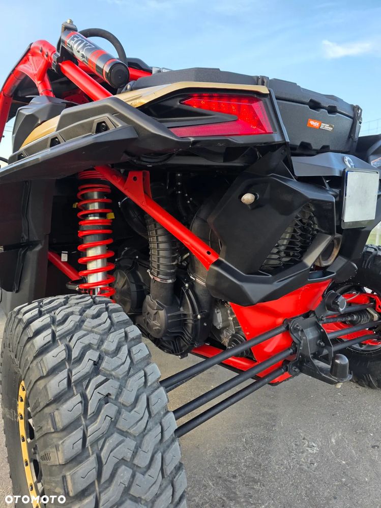 Can-Am Maverick - 9