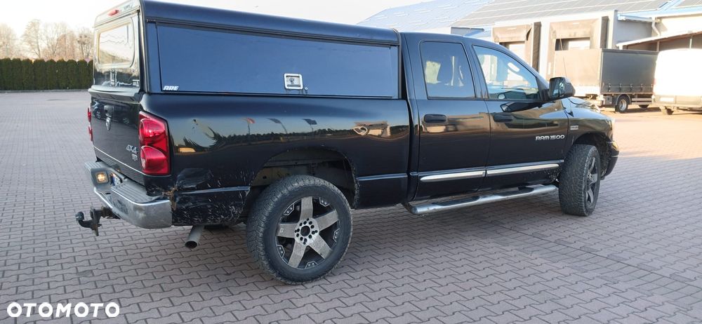 Dodge RAM - 6