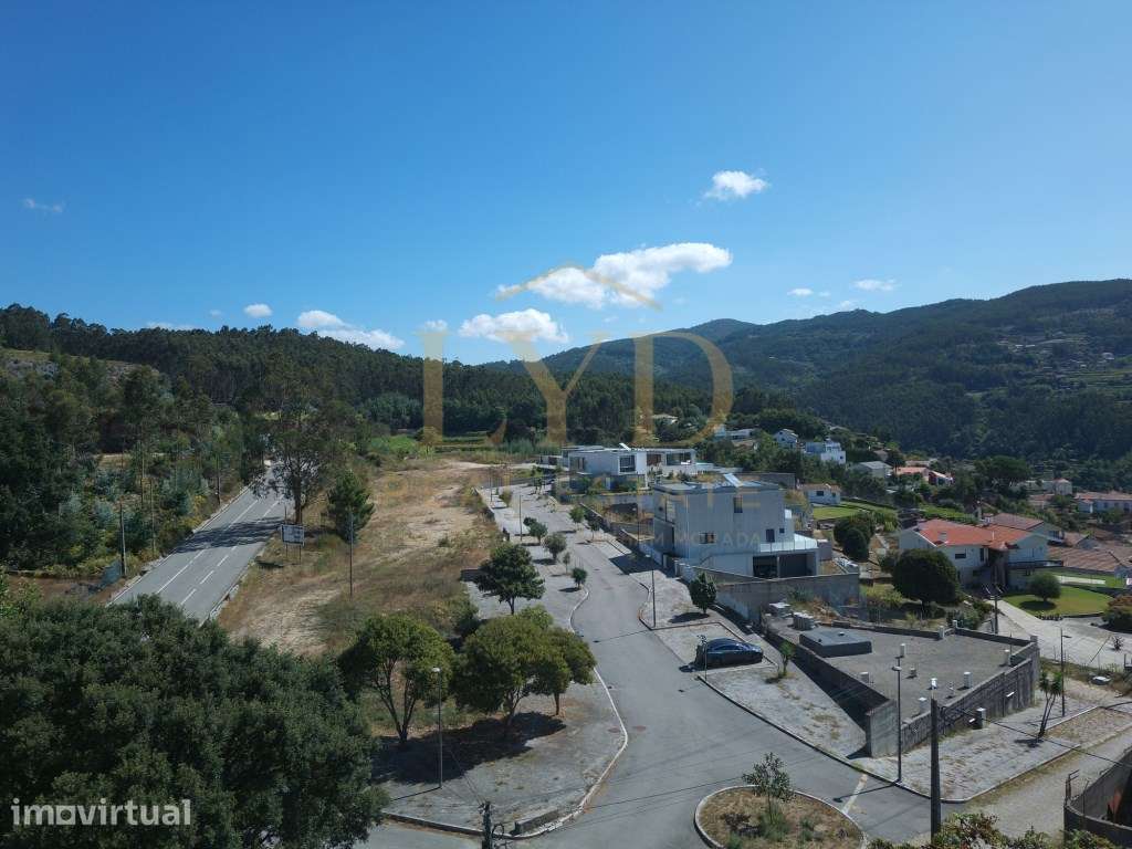 Lotes para construção em Algeriz, Macieira de Cambra, Vale de Cambra - Grande imagem: 2/26
