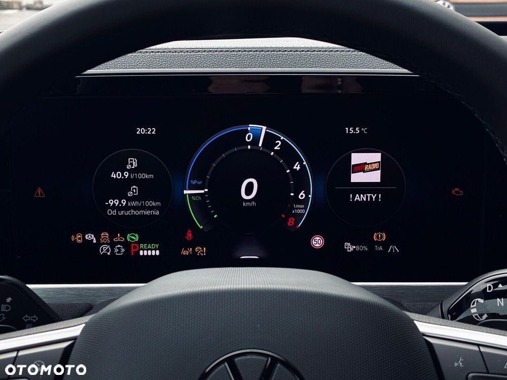 Volkswagen Passat - 15