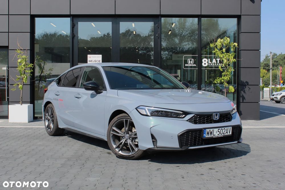 Honda Civic 2.0 i-MMD Sport CVT - 12