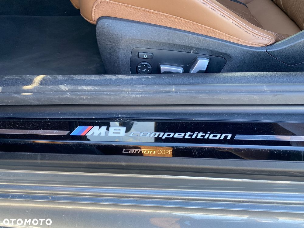 BMW M8 - 2