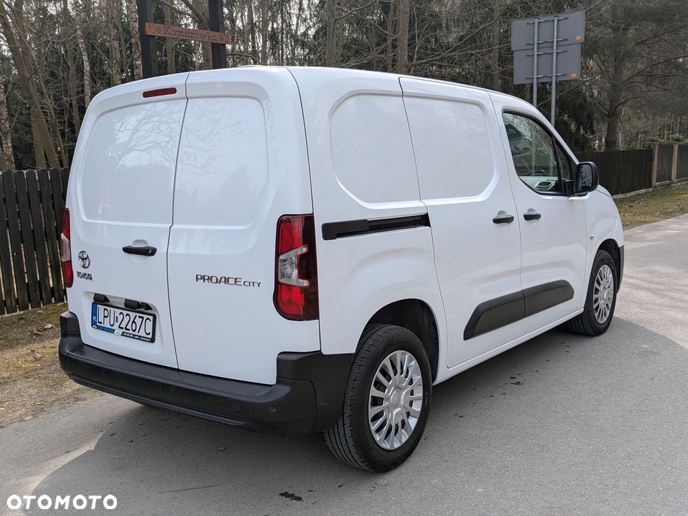 Toyota PROACE CITY - 7