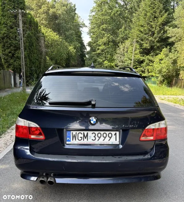 BMW Seria 5 545i - 2