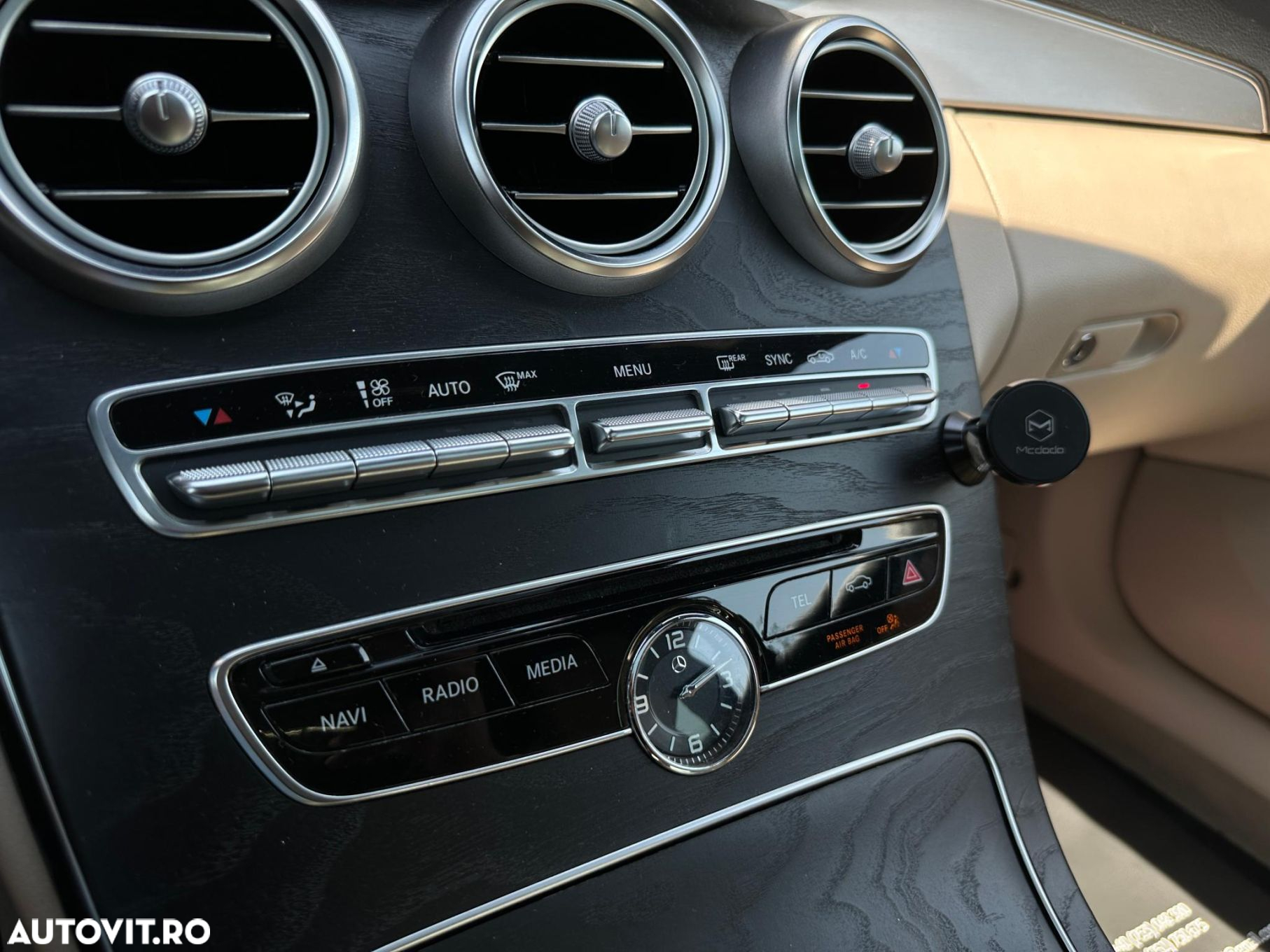 Mercedes-Benz C - 18