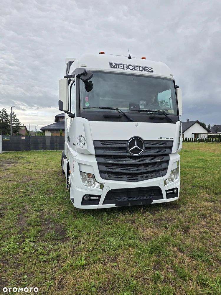 Mercedes-Benz ACTROS - 2