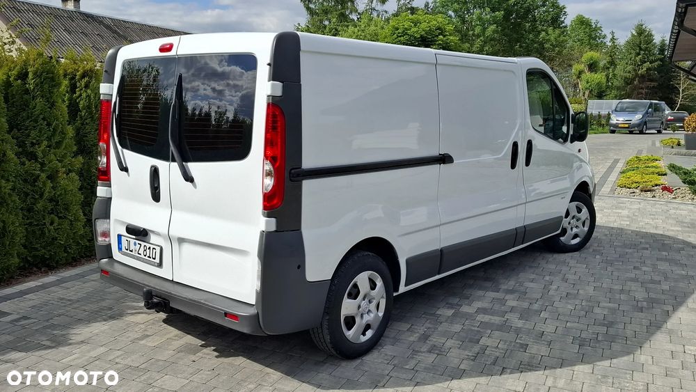 Opel VIVARO - 8