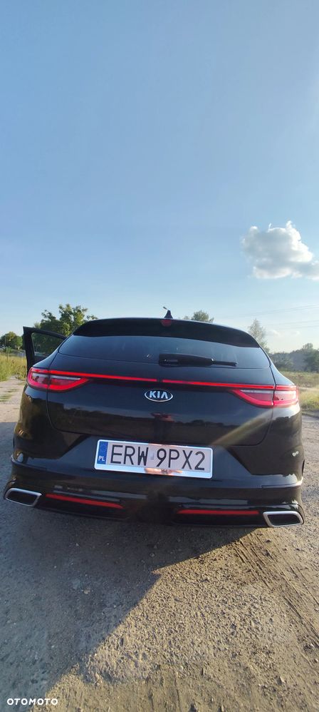 Kia ProCeed 1.6 CRDi GT Line DCT - 12