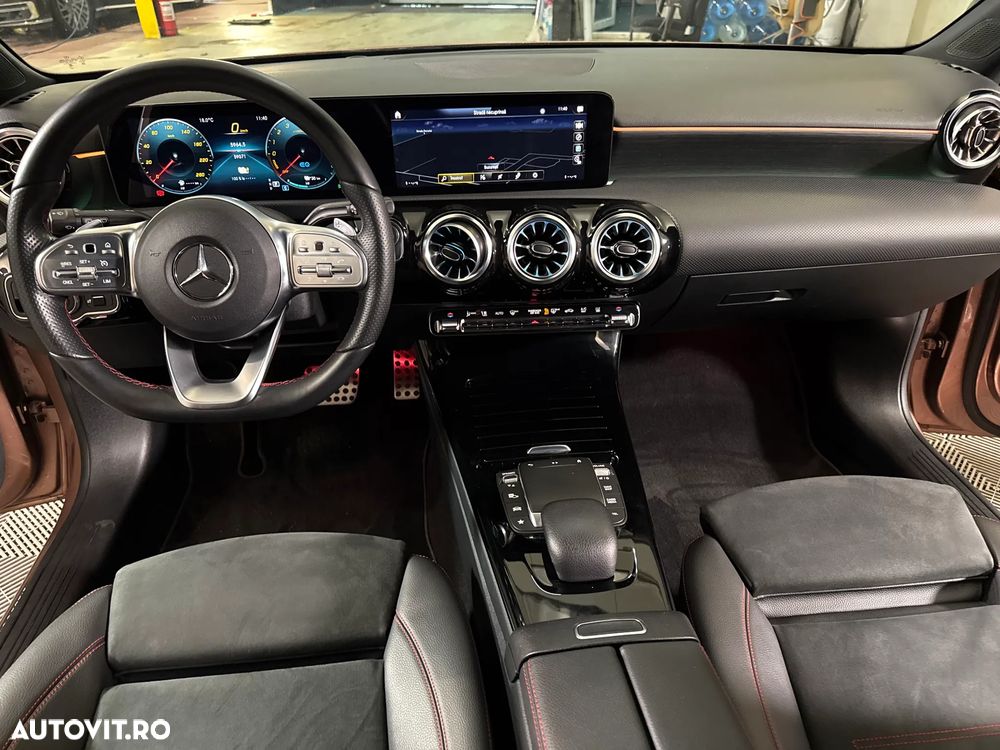 Mercedes-Benz A 250 e Aut. - 10