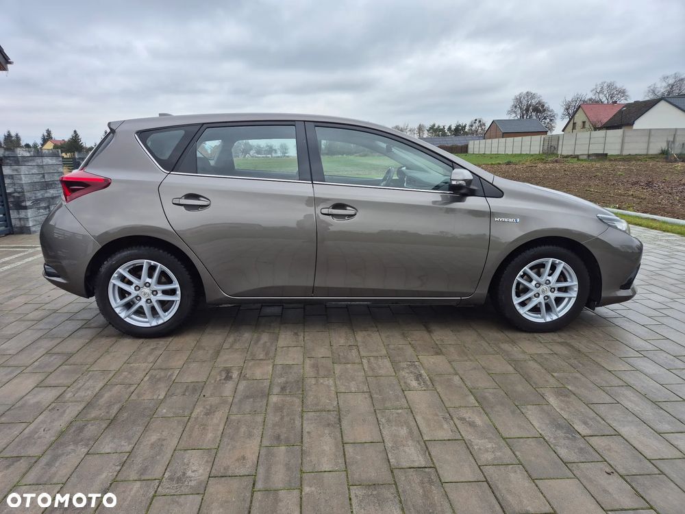 Toyota Auris - 24