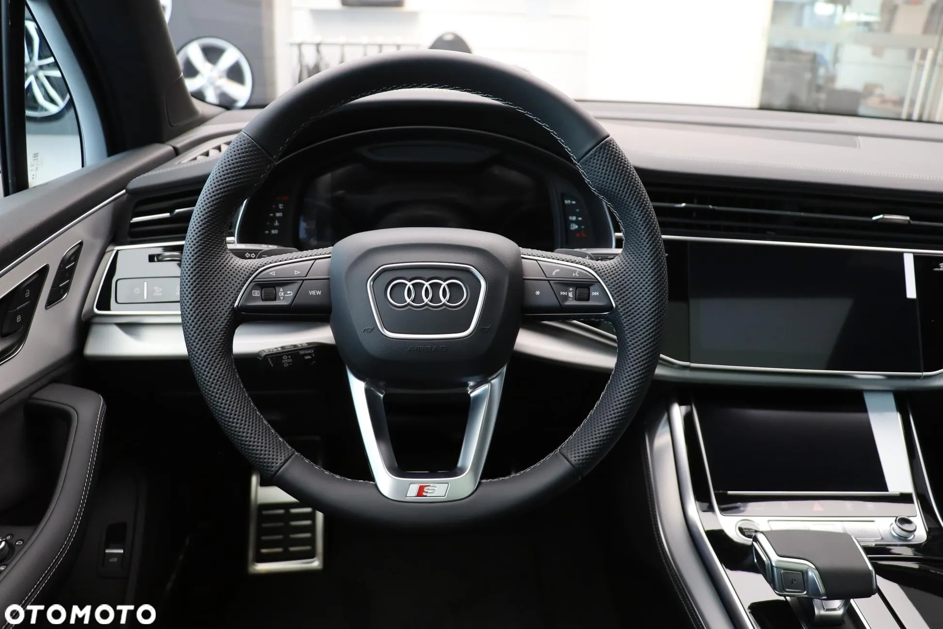 Audi Q7 - 11