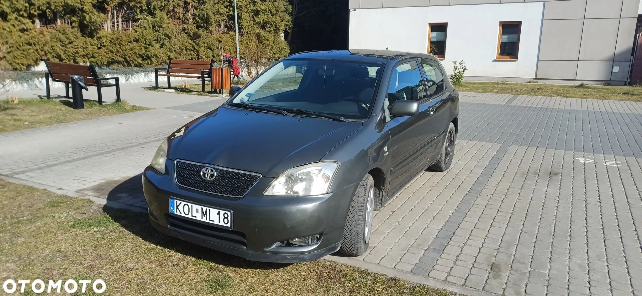 Toyota Corolla 1.6 VVT-i Dynamic - 1
