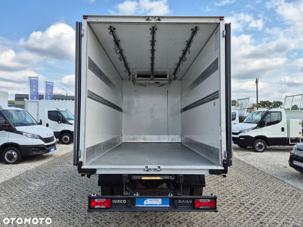 Iveco Daily 70C18 / 35C18 3.0HPi, Chłodnia hakowa Xarios 500 -20 / 30C - 7