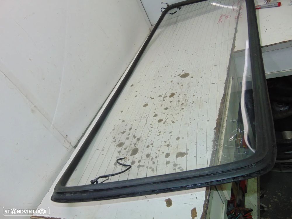Mercedes W123 vidro oculo trás - 7