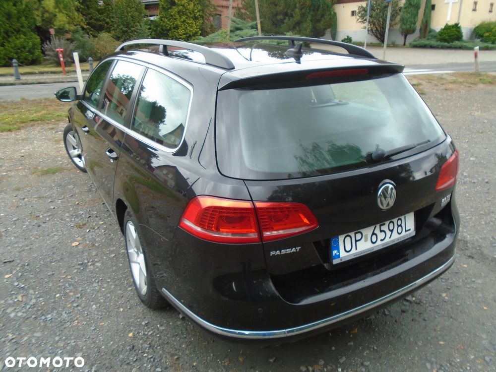 Volkswagen Passat 2.0 TDI Comfortline - 5