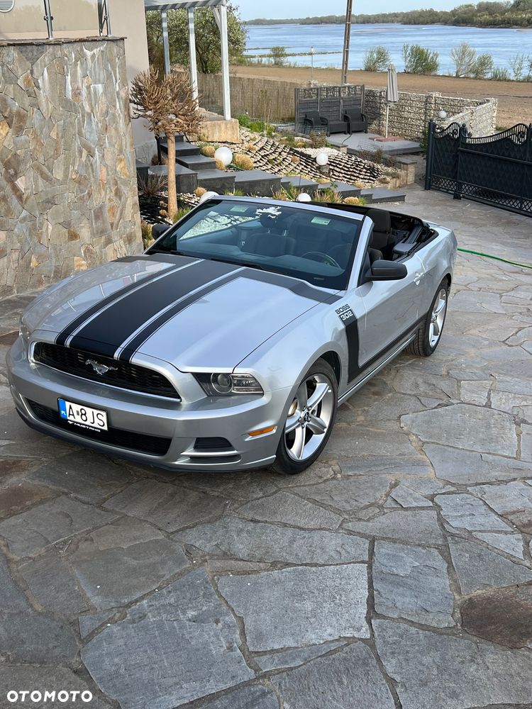 Ford Mustang 3.7 V6 - 1
