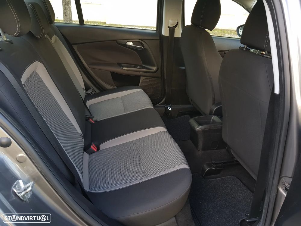 Fiat Tipo 1.3 M-Jet Lounge - 37