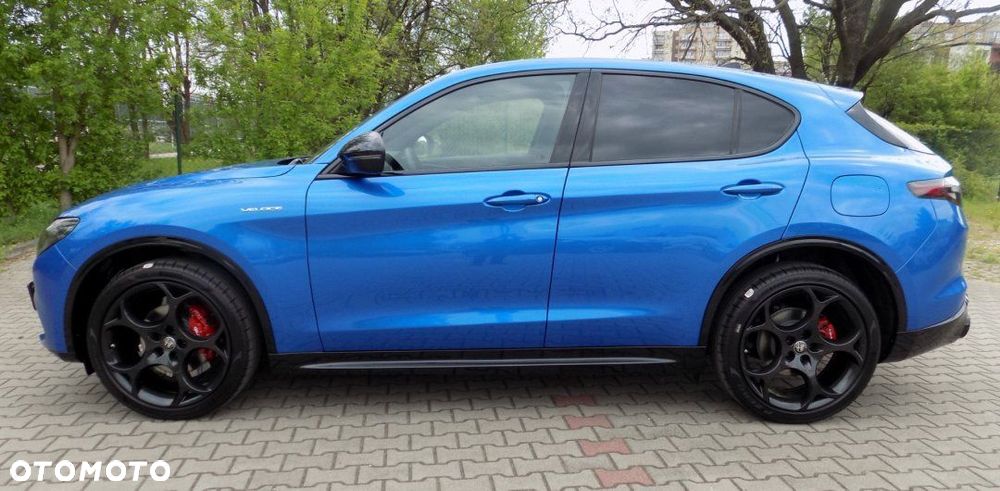 Alfa Romeo Stelvio - 6