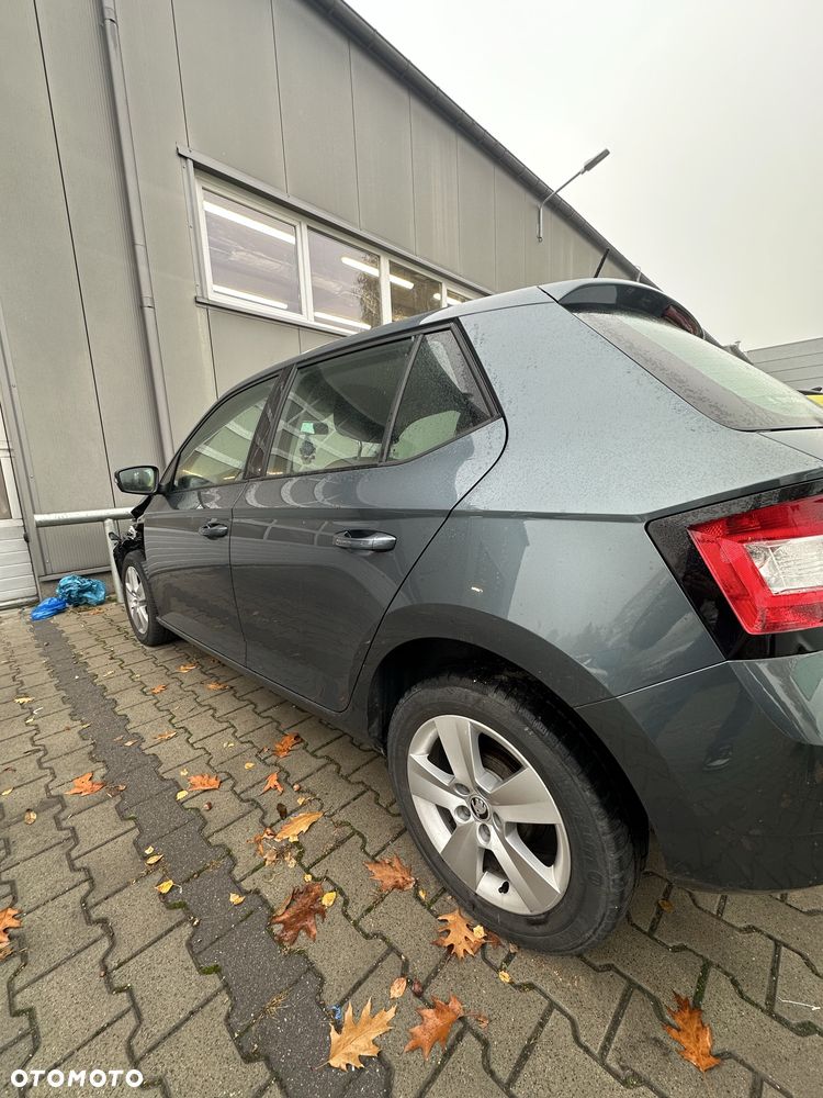 Skoda Fabia - 5