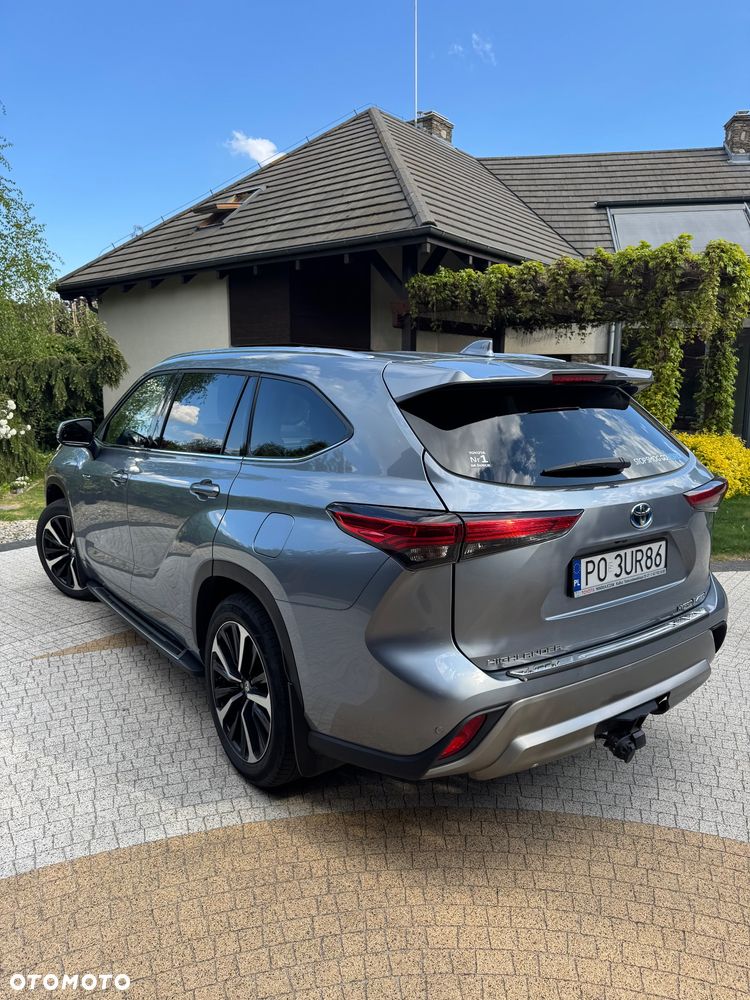 Toyota Highlander 2.5 Hybrid Executive - 3