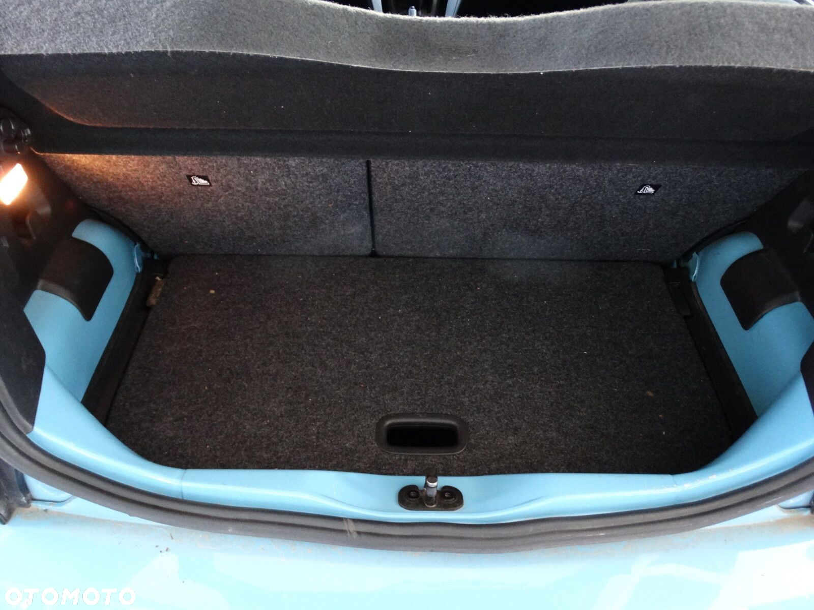 Volkswagen up! - 30