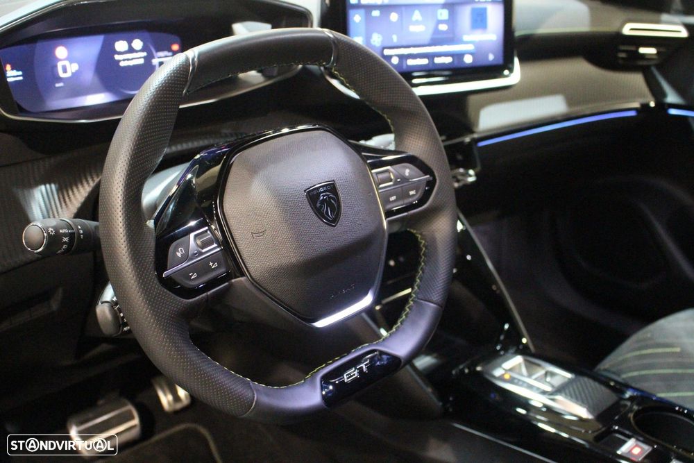 Peugeot e-2008 50 kWh GT - 9