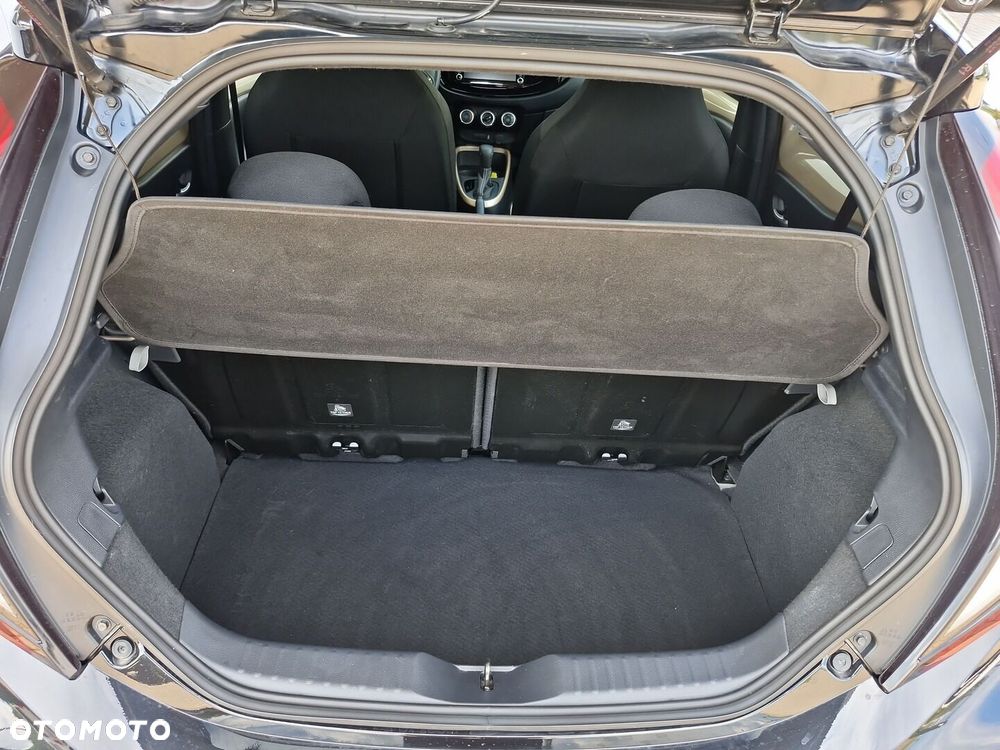 Toyota Aygo X 1.0 VVT-i Style CVT - 10