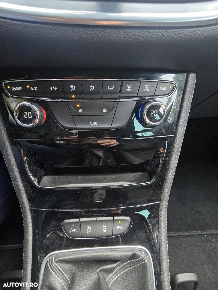 Opel Astra 1.7 CDTI DPF ecoFLEX Start/Stop Active - 9