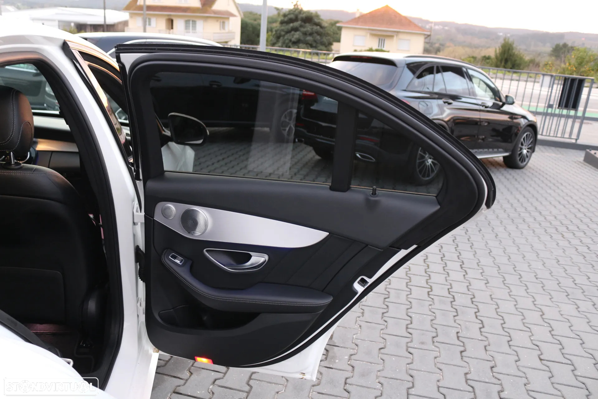 Mercedes-Benz C 300 de AMG Line - 41