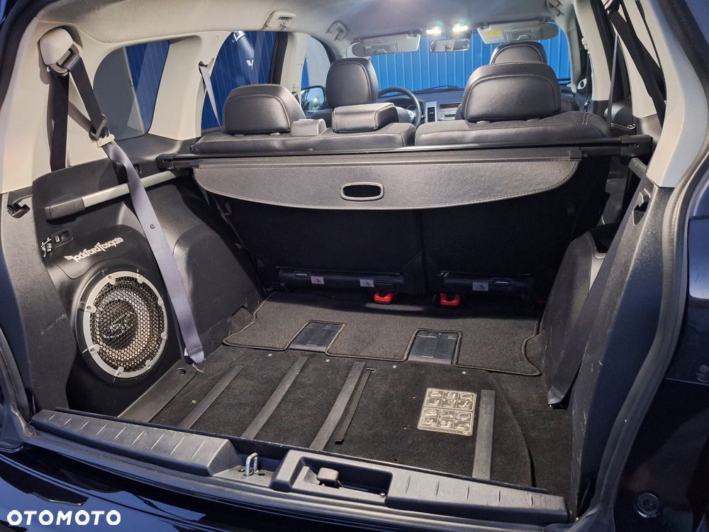 Mitsubishi Outlander - 23
