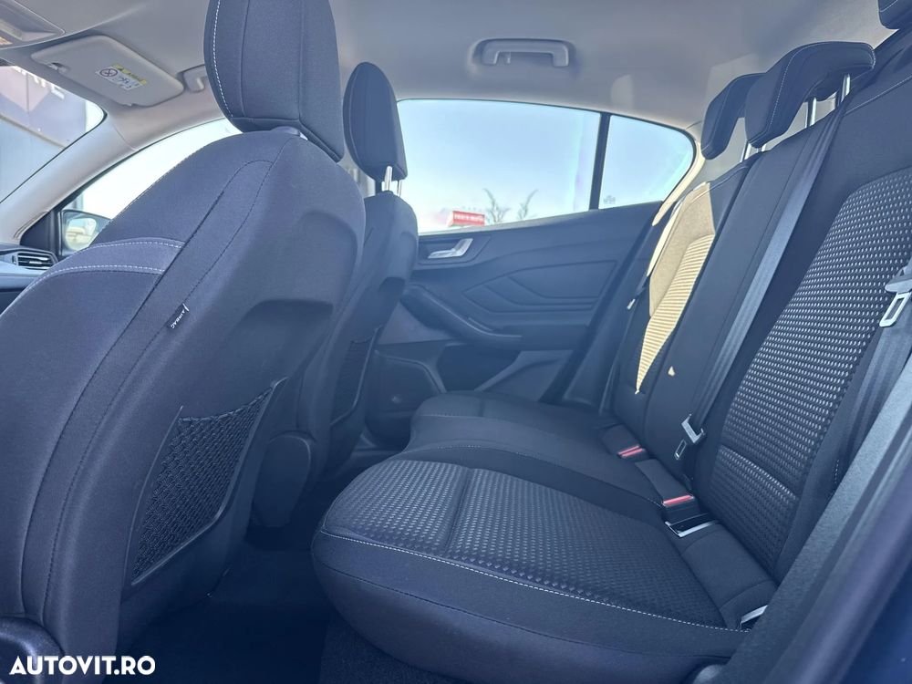 Ford Focus 1.0 EcoBoost Connected - 21