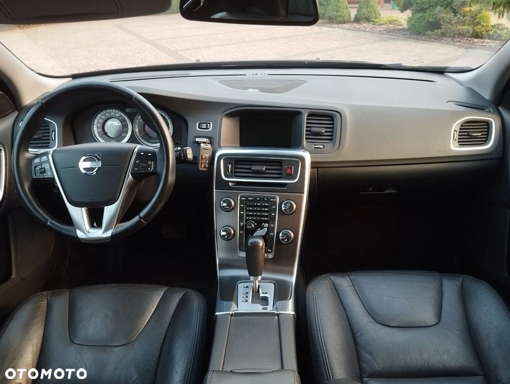 Volvo V60 - 21