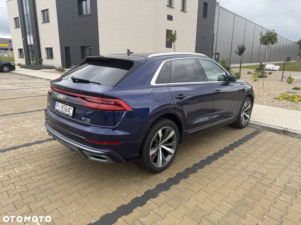 Audi Q8 - 2