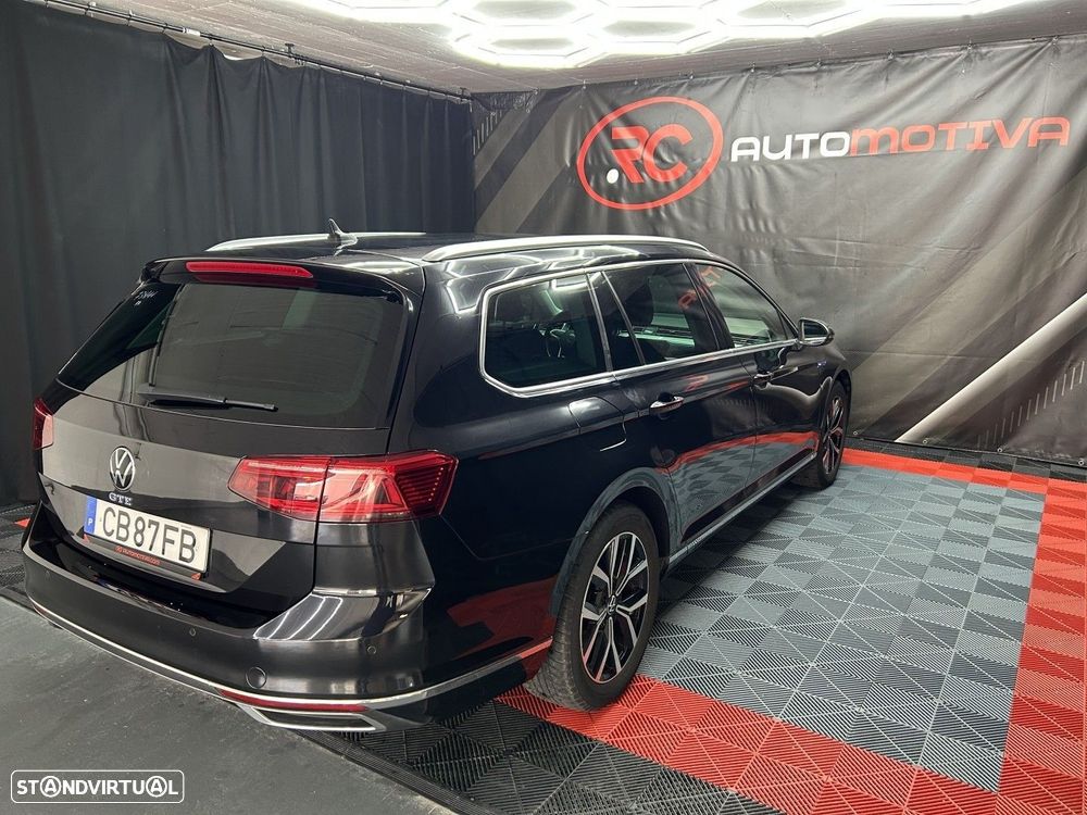 VW Passat Variant 1.5 TSI eHybrid Business DSG - 4