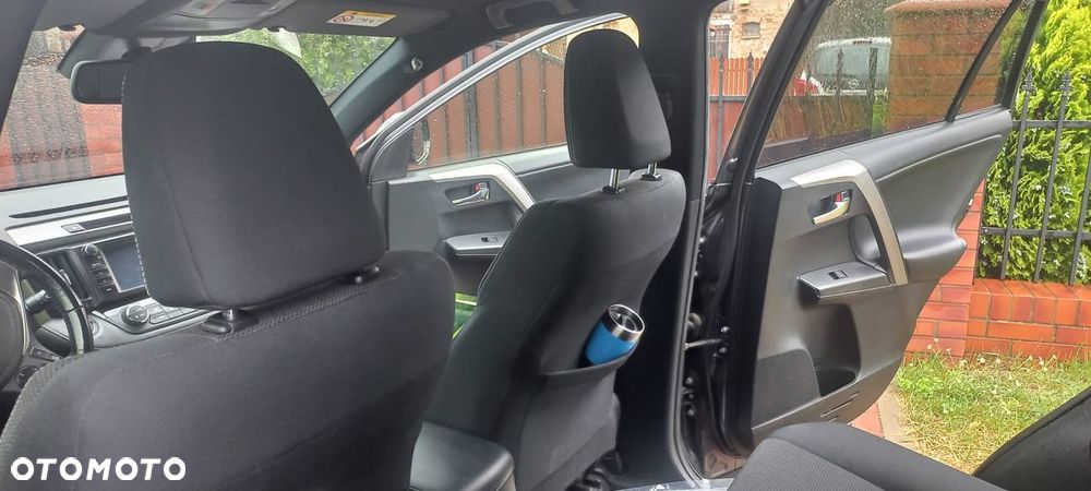 Toyota RAV4 Hybrid Premium 4x2 - 7