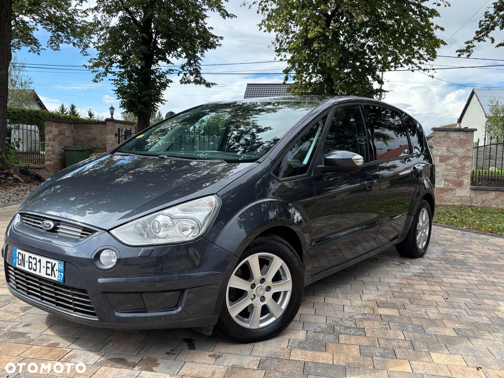 Ford S-Max 2.0 TDCi DPF Titanium - 1