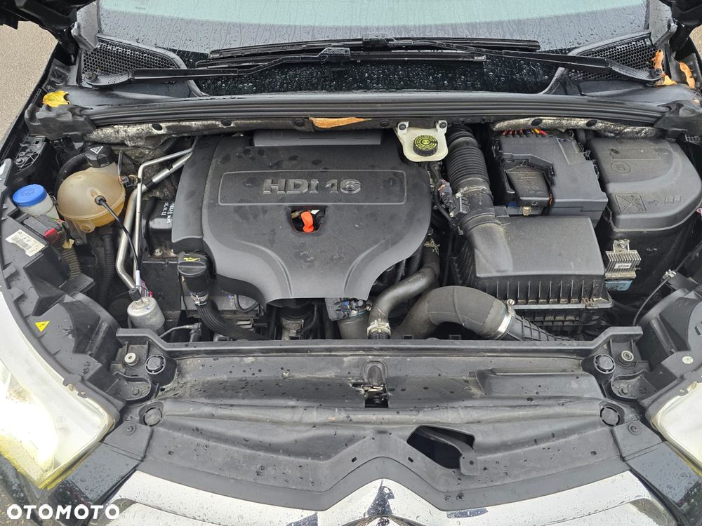 Citroën DS4 HDi 165 SportChic - 19