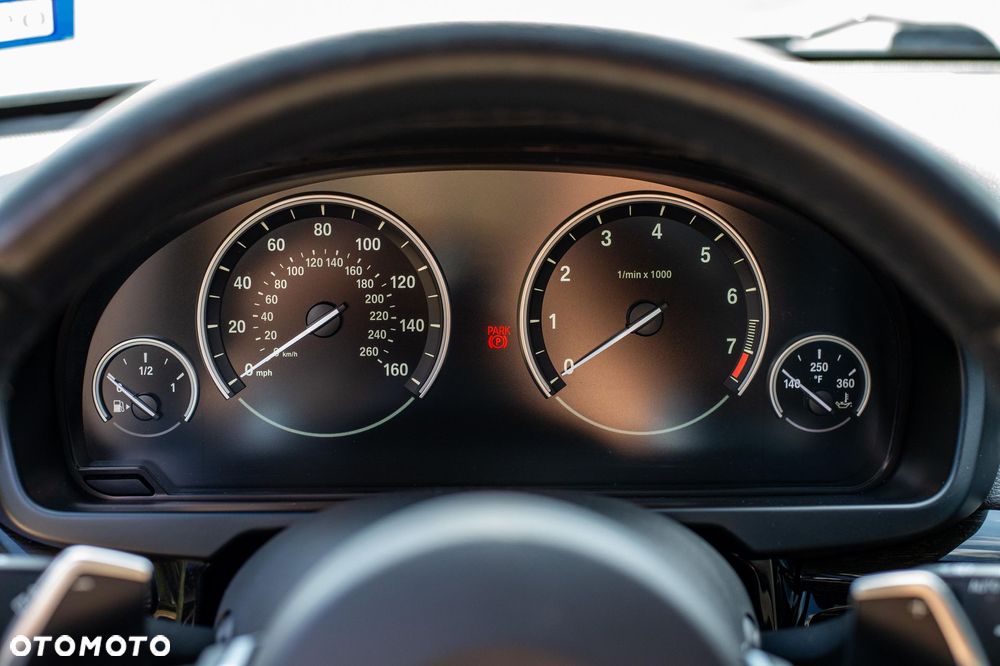 BMW X5 xDrive35i M Sport Edition - 14