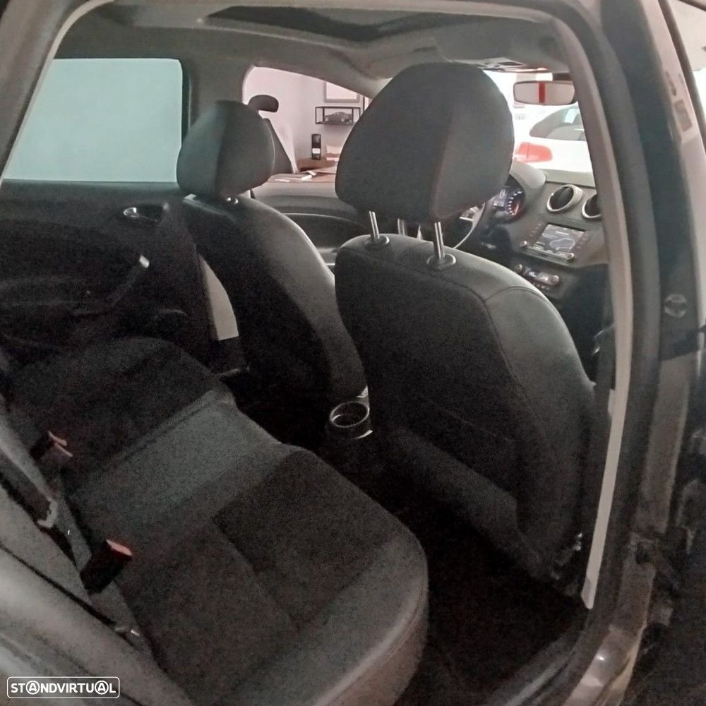 SEAT Ibiza 1.0 TSI FR — fotografia 29