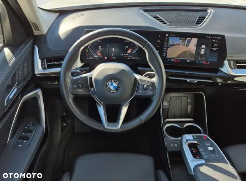BMW X1 sDrive18i xLine - 8