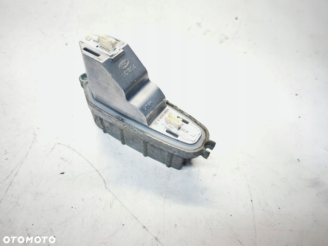 MODUŁ DIODA LED REFLEKTORA JERZYK LAMPY PRZÓD AUDI Q3 8U 02959 13E50 - 9