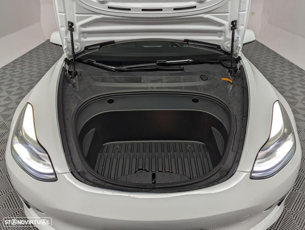 Tesla Model 3 Long Range Tração Traseira - 22
